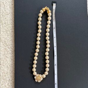 Choker Pearl Necklace